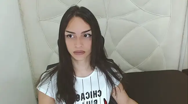 Dollbehavior  online show from 22, 12, 2024