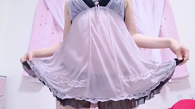 Snapshot of -YU- chatting on 10, 5, 2026 -YU- online show from 10, 5, 2026