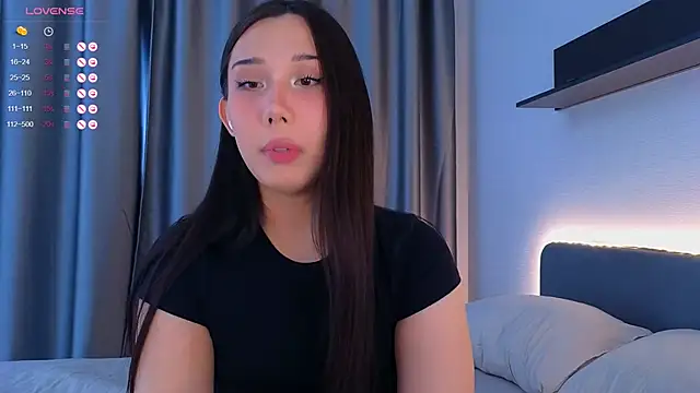 Kaia Sunshine Mia online show from 29, 6, 2026