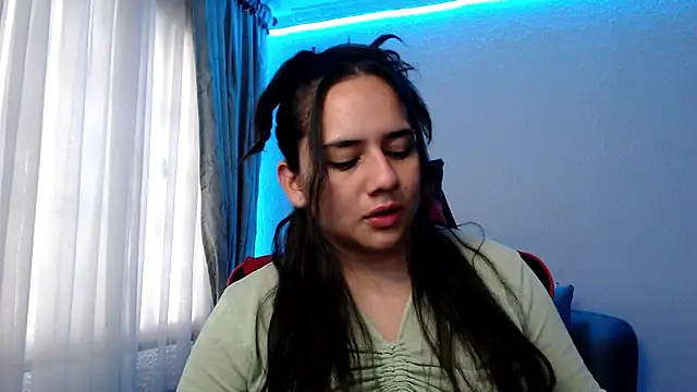 Lexyevans online show from 2, 12, 2024