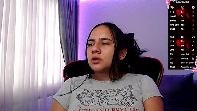 Lexyevans online show from 24, 2, 2025