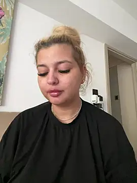 AllysonK online show from 14, 6, 2026
