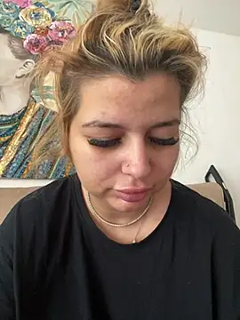 AllysonK online show from 26, 6, 2026
