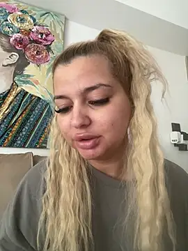 AllysonK online show from 25, 7, 2026