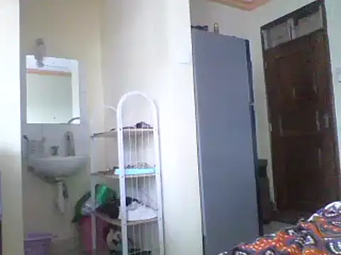 Snapshot of zainabsmile chatting on 17, 3, 2025 zainabsmile online show from 17, 3, 2025
