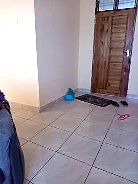 Snapshot of zainabsmile chatting on 4, 11, 2025 zainabsmile online show from 4, 11, 2025