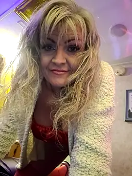 annika lately online show from 23, 11, 2025