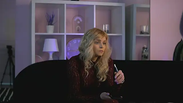 BritneyHudson online show from 10, 2, 2025