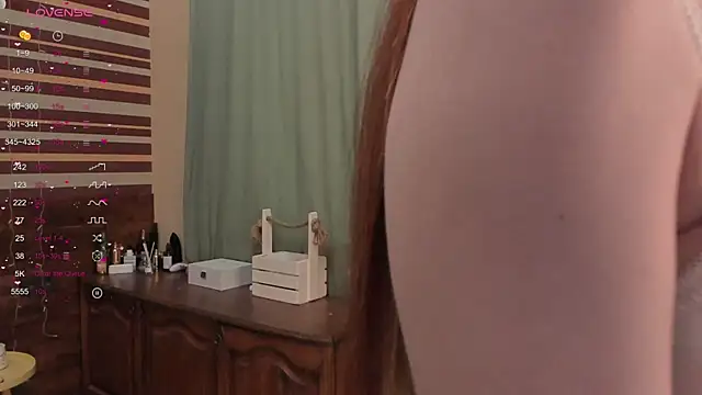 MilanaMua online show from 3, 2, 2026