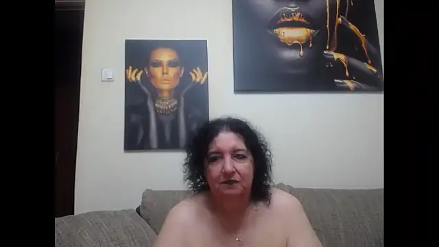 Snapshot of maturekorine chatting on 29, 4, 2026 maturekorine online show from 29, 4, 2026