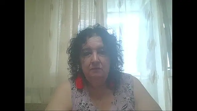 Snapshot of maturekorine chatting on 29, 5, 2026 maturekorine online show from 29, 5, 2026