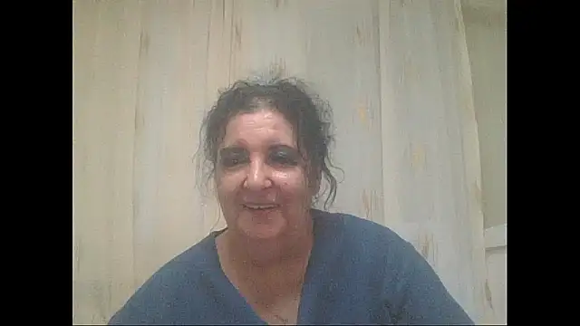 Snapshot of maturekorine chatting on 2, 6, 2026 maturekorine online show from 2, 6, 2026