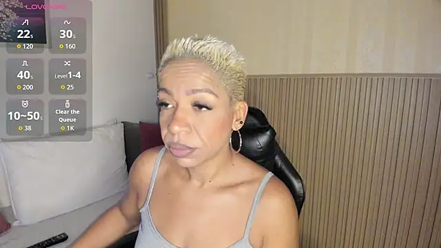 summer night  online show from 12, 11, 2025