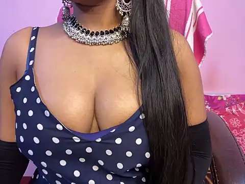 Snapshot of roshni-5 chatting on 10, 2, 2025 roshni-5 online show from 10, 2, 2025