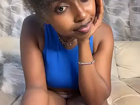 Snapshot of Chocolate_queen2 chatting on 9, 5, 2026 Chocolate queen2 online show from 9, 5, 2026