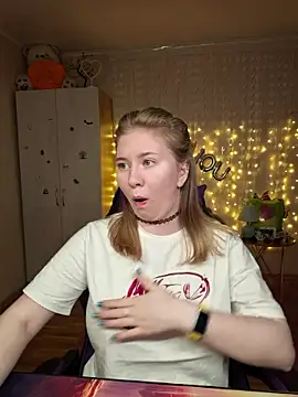 Snapshot of D0nna_ chatting on 18, 3, 2026 D0nna online show from 18, 3, 2026