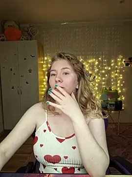 Snapshot of D0nna_ chatting on 19, 3, 2026 D0nna online show from 19, 3, 2026