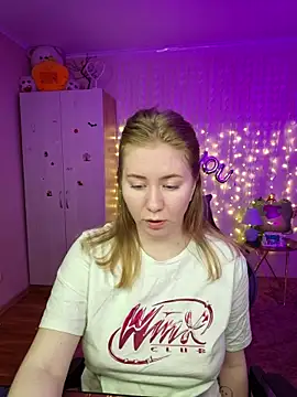 Snapshot of D0nna_ chatting on 1, 4, 2026 D0nna online show from 1, 4, 2026