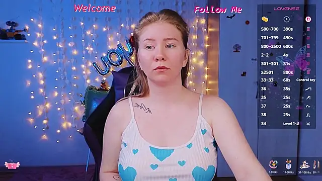 Snapshot of D0nna_ chatting on 6, 4, 2026 D0nna online show from 6, 4, 2026