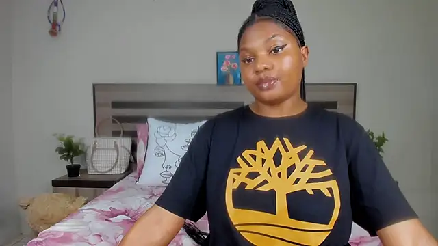 Renee-18 online show from 5, 12, 2024