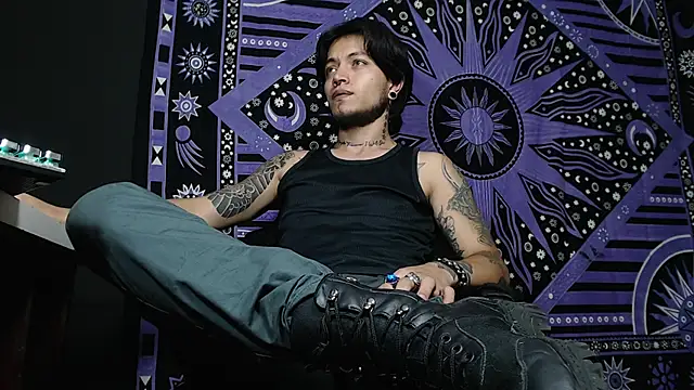 Dicaprioo  online show from 4, 2, 2025