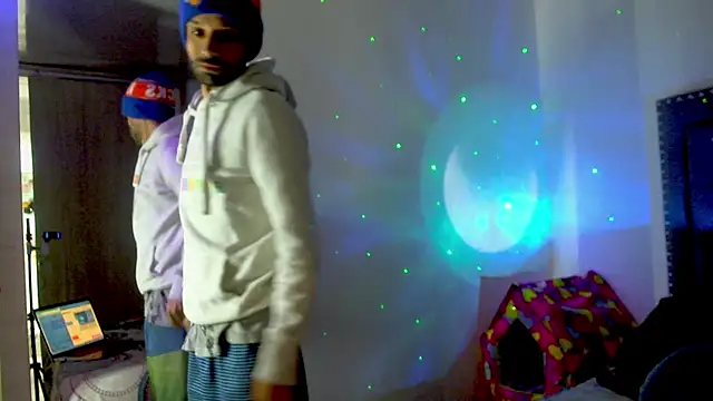 Snapshot of adan_eva960 chatting on 14, 3, 2025 adan eva960 online show from 14, 3, 2025