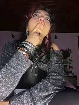  Gothiccbitch  online show from 9, 1, 2025