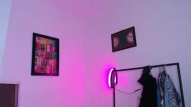 Snapshot of Rachell__420 chatting on 21, 2, 2026 Rachell 420 online show from 21, 2, 2026