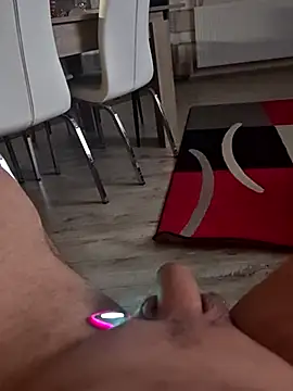 Szeltolo001 online show from 16, 4, 2026