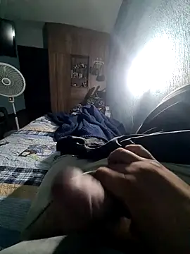 Snapshot of GILBERTHOR92 chatting on 25, 11, 2025 GILBERTHOR92 online show from 25, 11, 2025