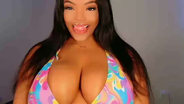 Snapshot of maybabi chatting on 19, 11, 2025 maybabi online show from 19, 11, 2025