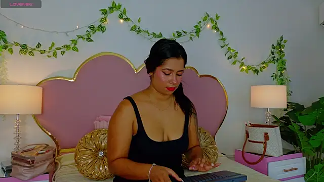 EmmaCrush online show from 6, 11, 2025