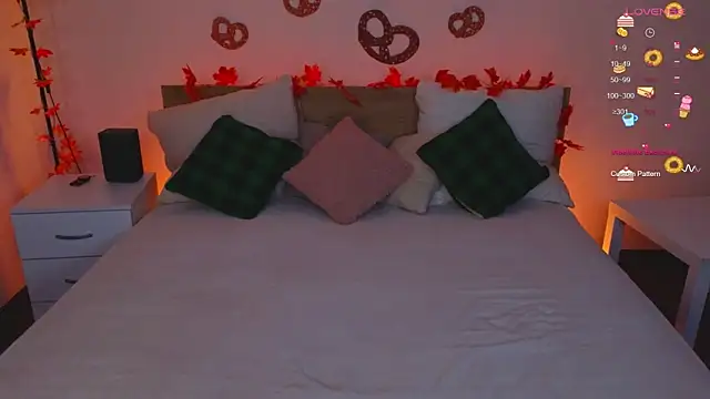 Hayle Hill online show from 30, 9, 2025