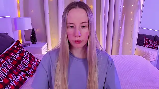 Snapshot of Cassie_Kelman chatting on 20, 12, 2024 Cassie Kelman online show from 20, 12, 2024