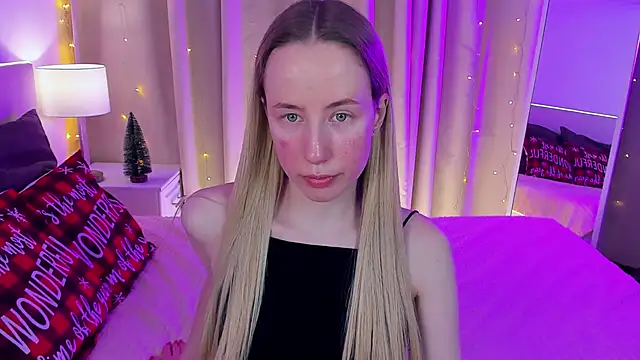 Snapshot of Cassie_Kelman chatting on 28, 12, 2024 Cassie Kelman online show from 28, 12, 2024
