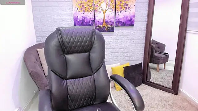  alaiasmile  online show from 15, 4, 2026