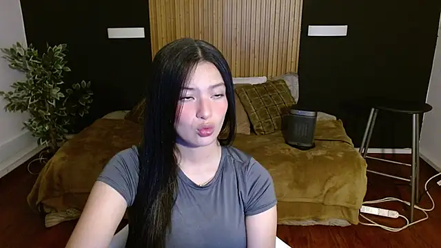 Snapshot of dafne_bss chatting on 7, 2, 2025 dafne bss online show from 7, 2, 2025