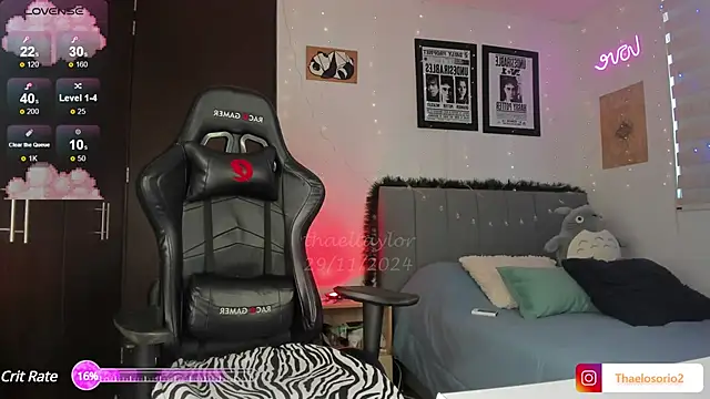  thaeltaylor online show from 5, 12, 2024