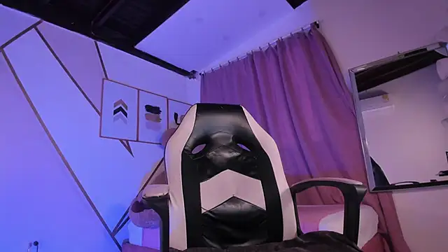 maye wells online show from 21, 2, 2025