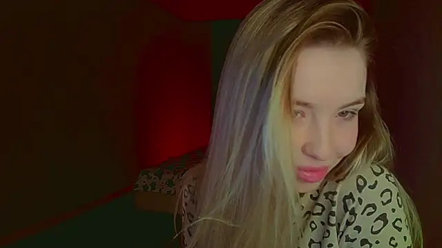 Snapshot of mia_raspberrie chatting on 16, 3, 2025 mia raspberrie online show from 16, 3, 2025