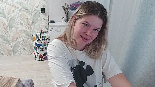 MelissaXKinky online show from 22, 9, 2025