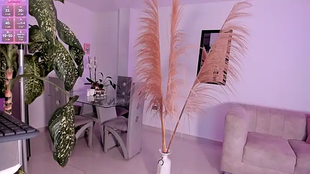 ElissaDominguez online show from 19, 3, 2026