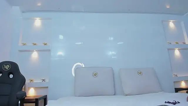 Snapshot of Dalia-Prada chatting on 23, 4, 2026 Dalia-Prada online show from 23, 4, 2026