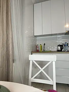 Snapshot of Teya_moon_ chatting on 7, 11, 2025 Teya moon online show from 7, 11, 2025