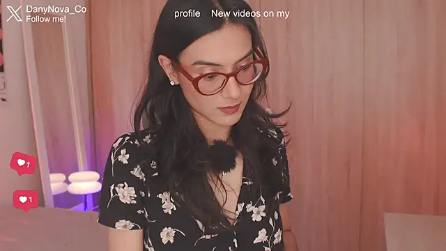 Snapshot of DanyNova_Co chatting on 7, 6, 2026 DanyNova Co online show from 7, 6, 2026