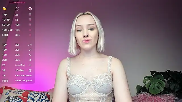 Snapshot of cheryl_mason chatting on 28, 5, 2026 cheryl mason online show from 28, 5, 2026