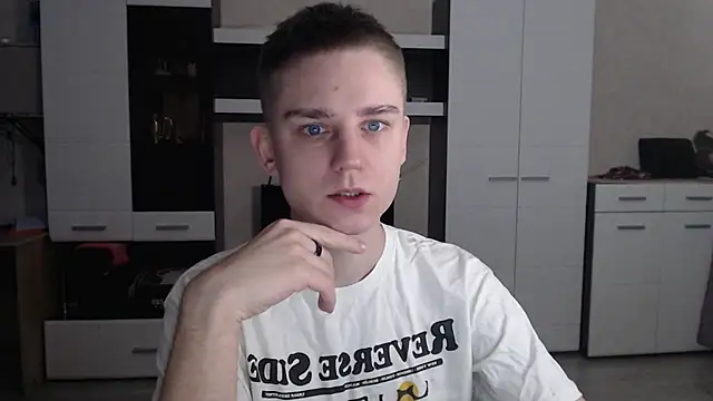 angryzan online show from 20, 1, 2025