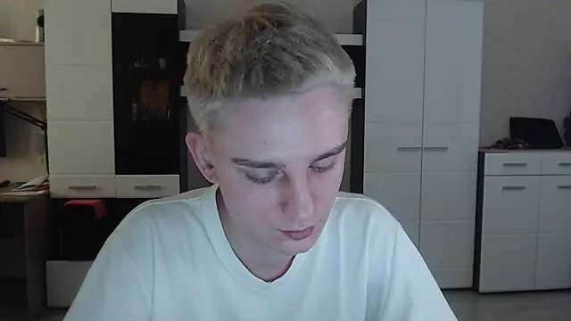 angryzan online show from 24, 2, 2025