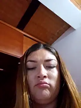 Snapshot of Sofia_Queen17 chatting on 26, 2, 2025 Sofia Queen17 online show from 26, 2, 2025