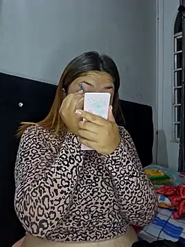 Snapshot of Sofia_Queen17 chatting on 22, 3, 2025 Sofia Queen17 online show from 22, 3, 2025